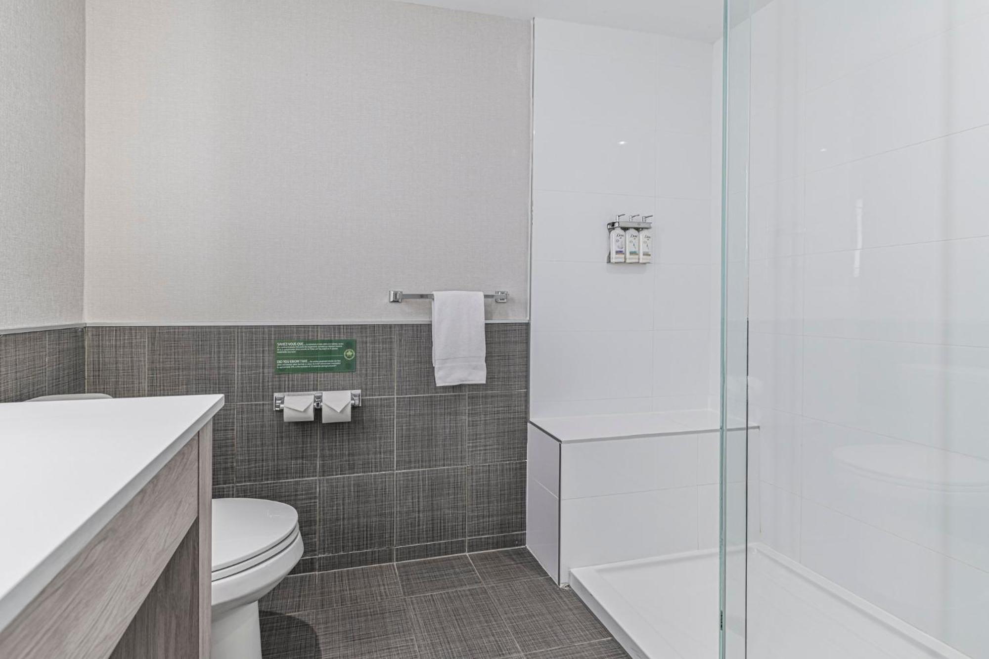 Holiday Inn Express Hotel & Suites Saint - Hyacinthe By Ihg Eksteriør bilde