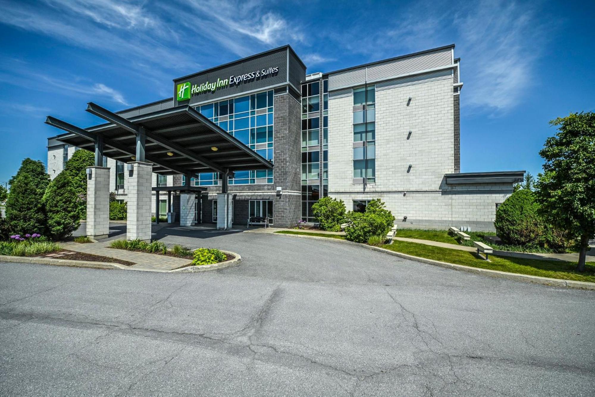 Holiday Inn Express Hotel & Suites Saint - Hyacinthe By Ihg Eksteriør bilde