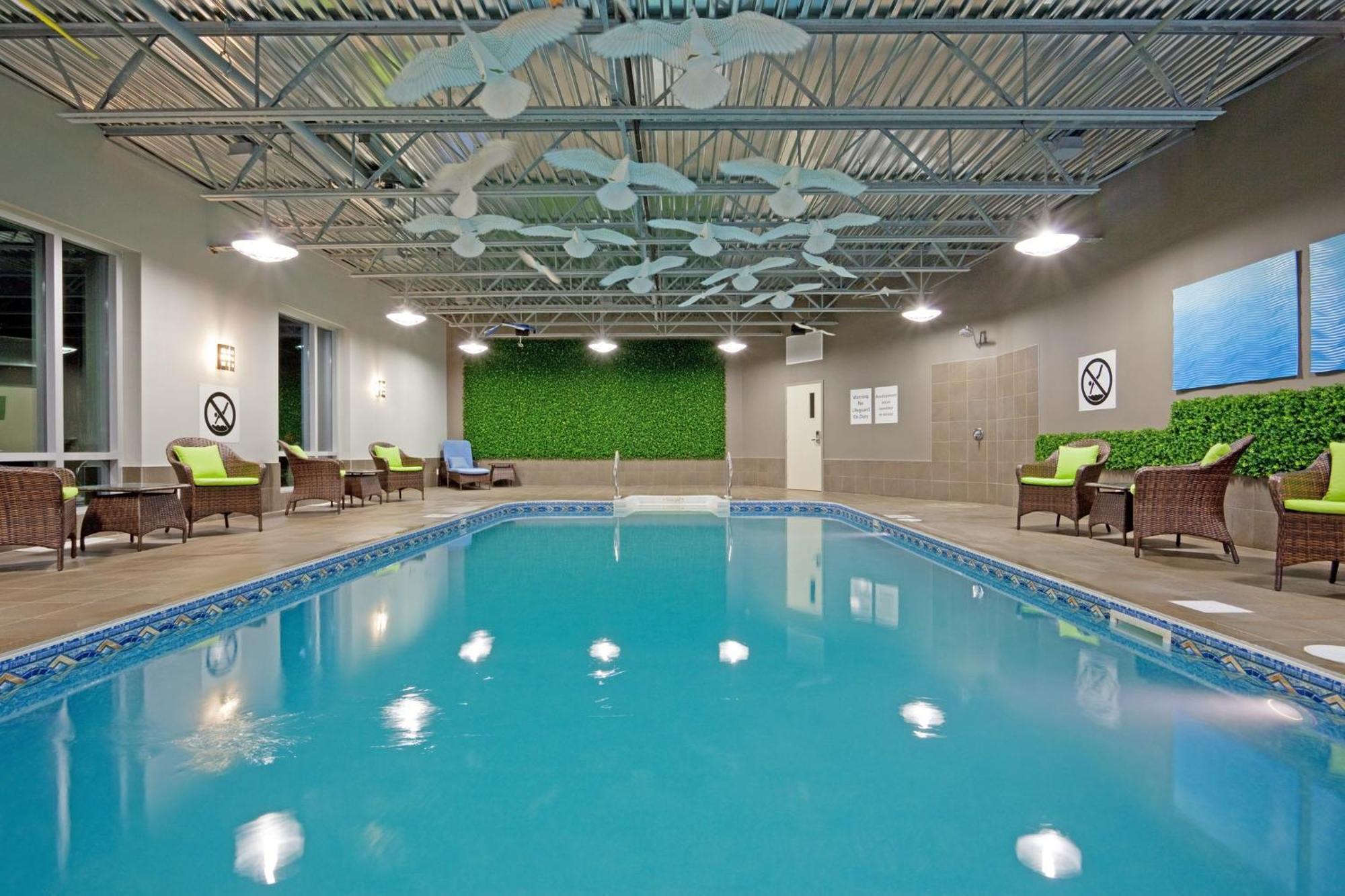 Holiday Inn Express Hotel & Suites Saint - Hyacinthe By Ihg Eksteriør bilde